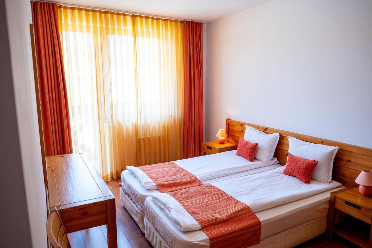 Two Bedroom Apartments In Murphys Lodge Bansko Ngoại thất bức ảnh